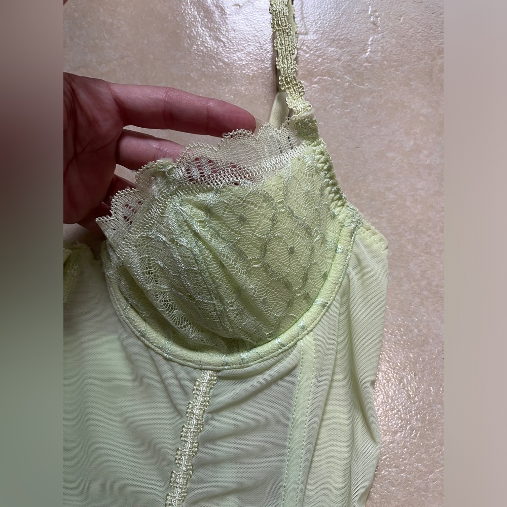 Avon Fashions Womens Corsets & Bustiers Size L(G) Lace Trim Green Mint - Picture 4 of 13
